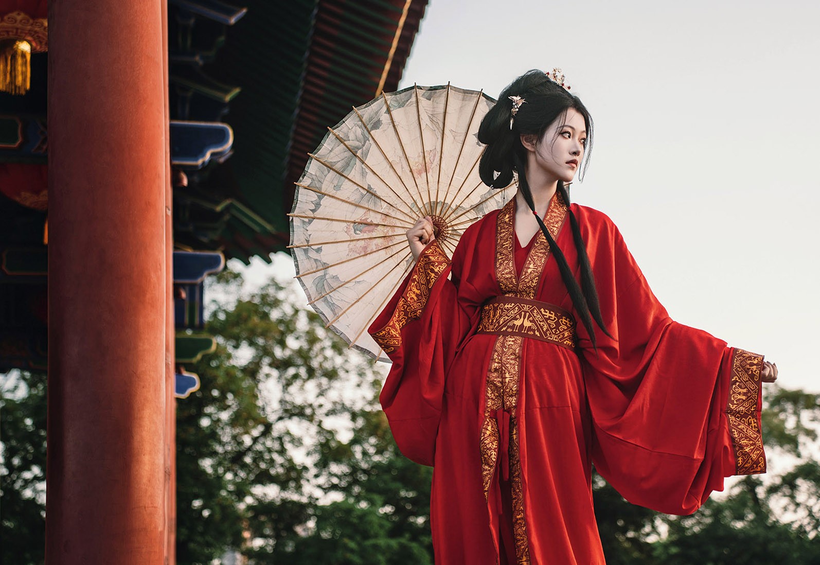 RED LANTERNS OPERA FESTIVAL